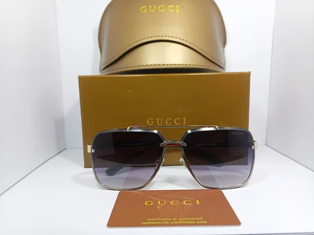 lunette se doleil GUCCI